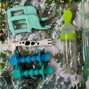 Baby Feeding Set with Teal and Green Accessories